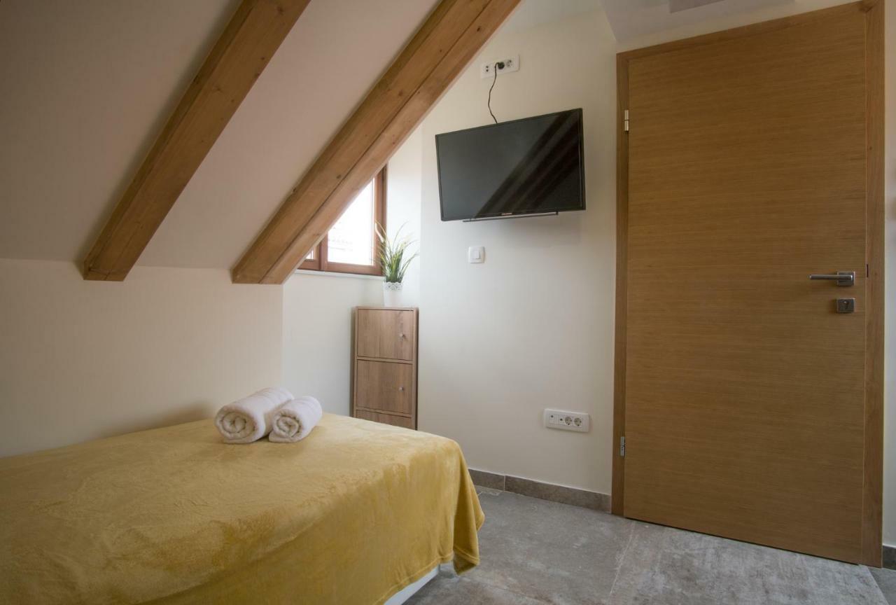 Jr Luxury Guesthouse2 Split Kültér fotó